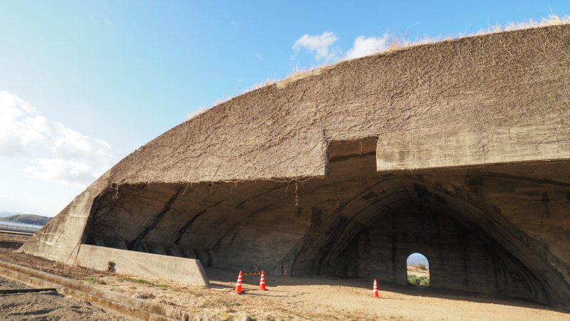 4号掩体の入口を斜めから見た外観